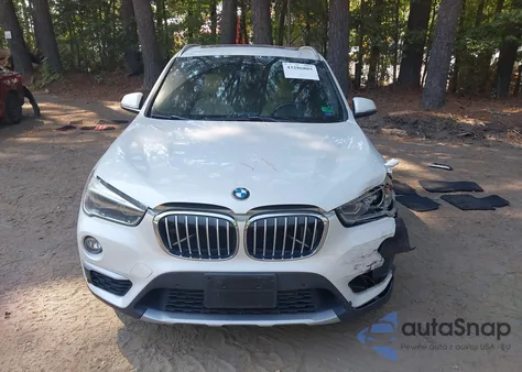 2016 BMW X1 xDrive28I z USA, uszkodzony, nr VIN WBXHT3C36G5F66300